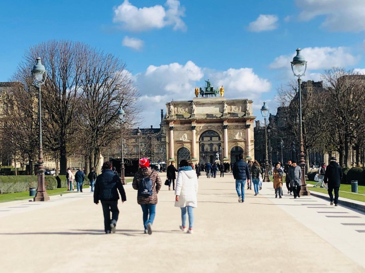 Arc De Triomphe - Foch Palace ปารีส ภายนอก รูปภาพ